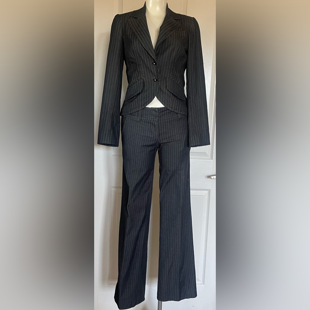 Trina Turk pinstriped suit size 4